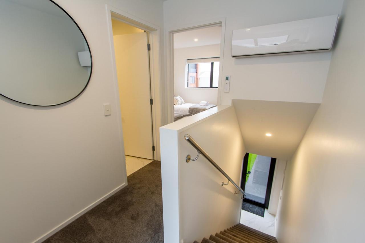 New Sophisticated City Pad Apartment Christchurch Exterior photo